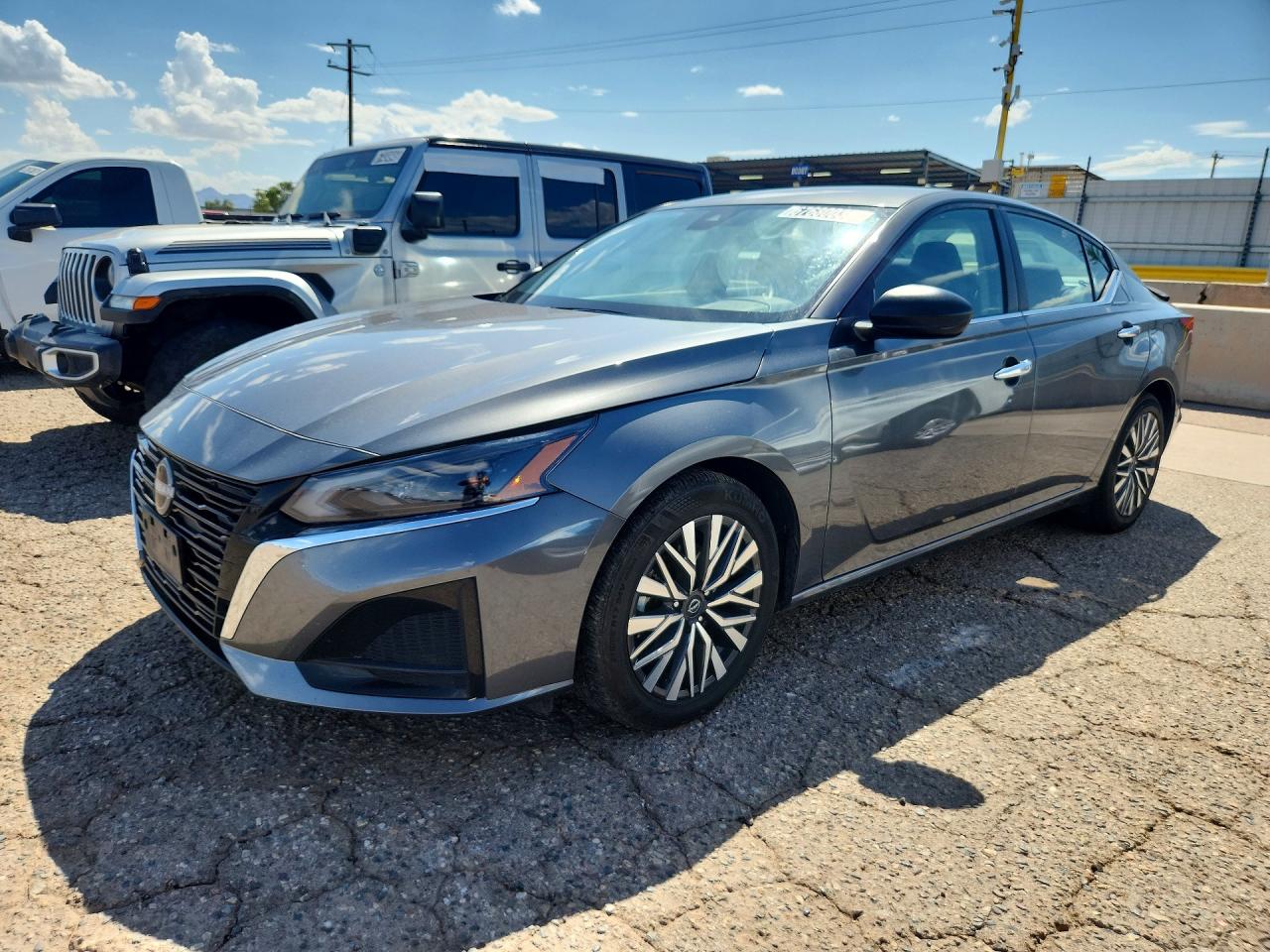 2025 NISSAN ALTIMA SV