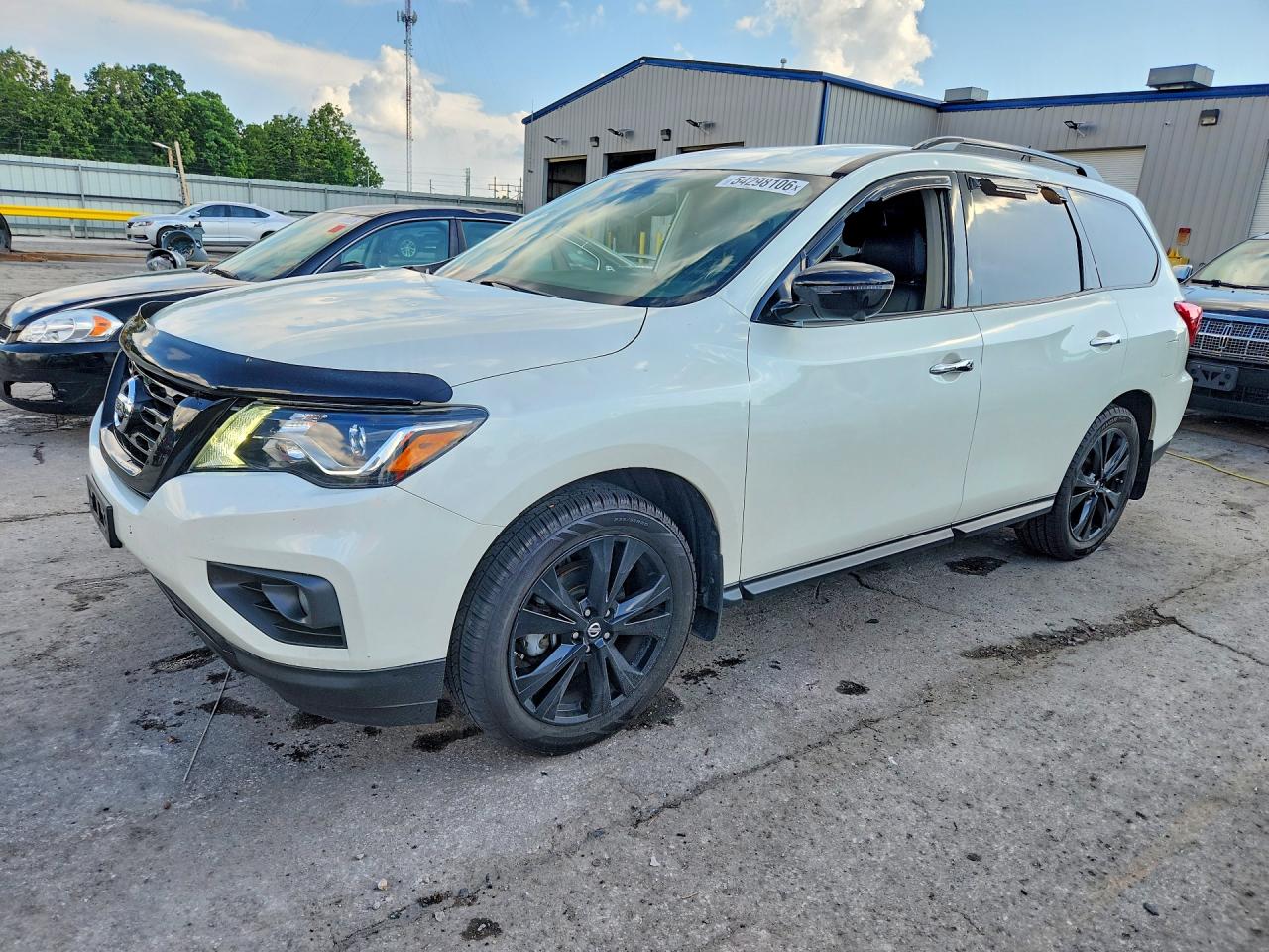 2018 NISSAN PATHFINDER SL