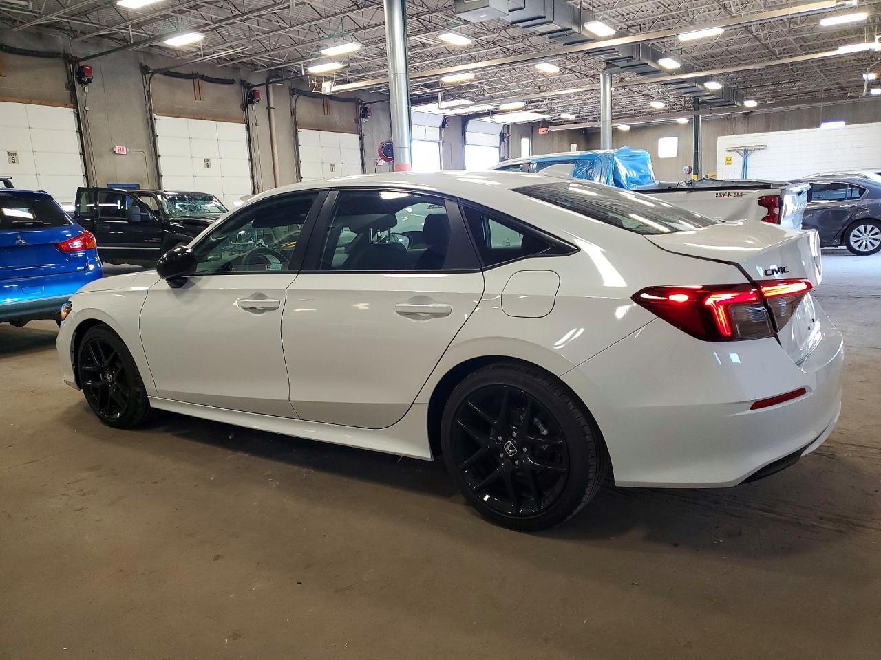 2026 HONDA CIVIC SPORT — снимка 2