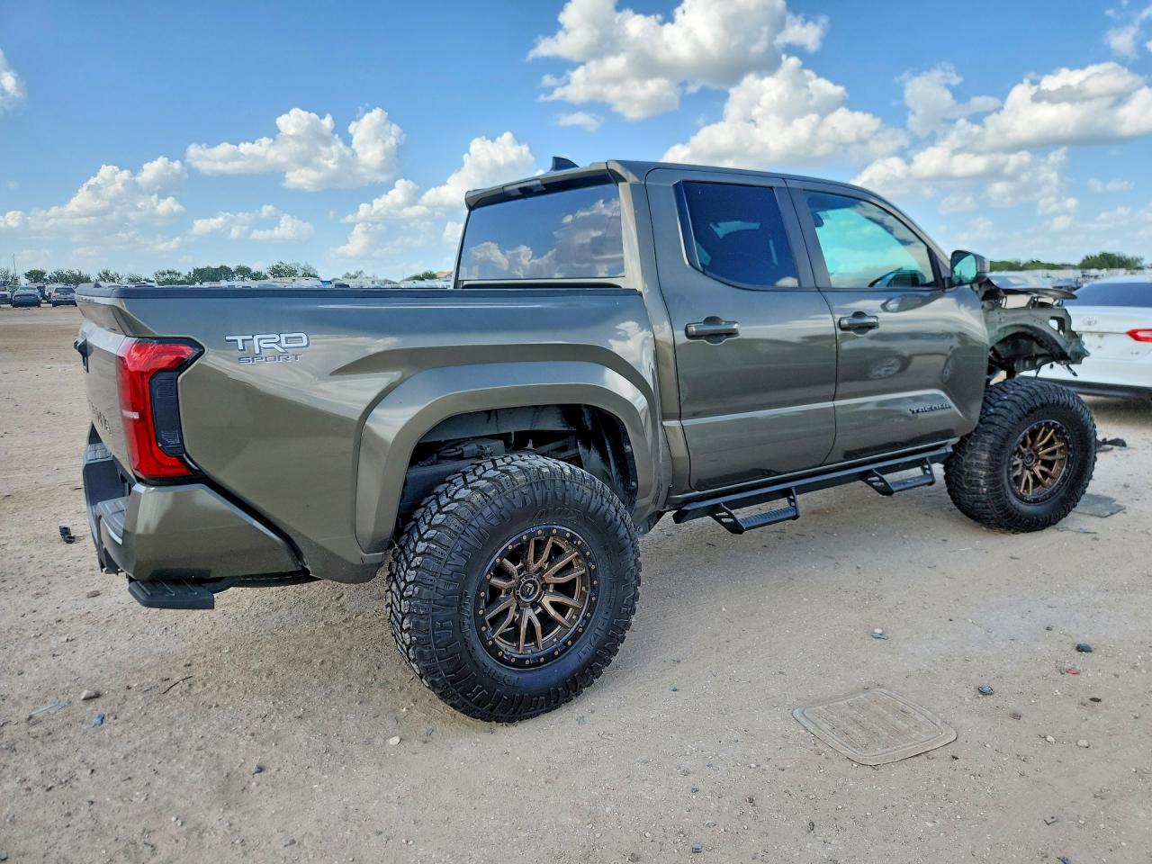 2025 TOYOTA TACOMA TRD SPORT — снимка 3