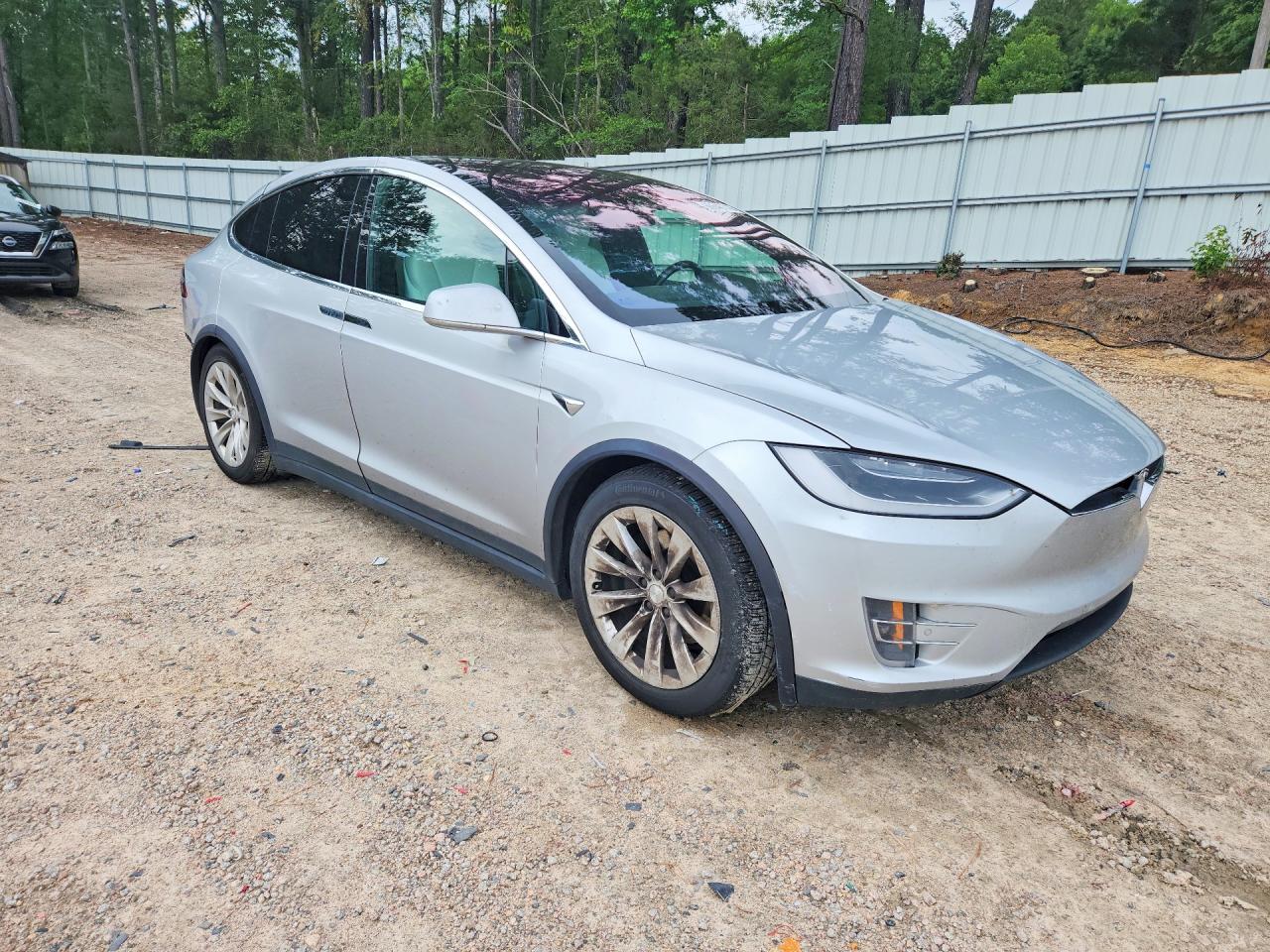2017 TESLA MODEL X — снимка 4