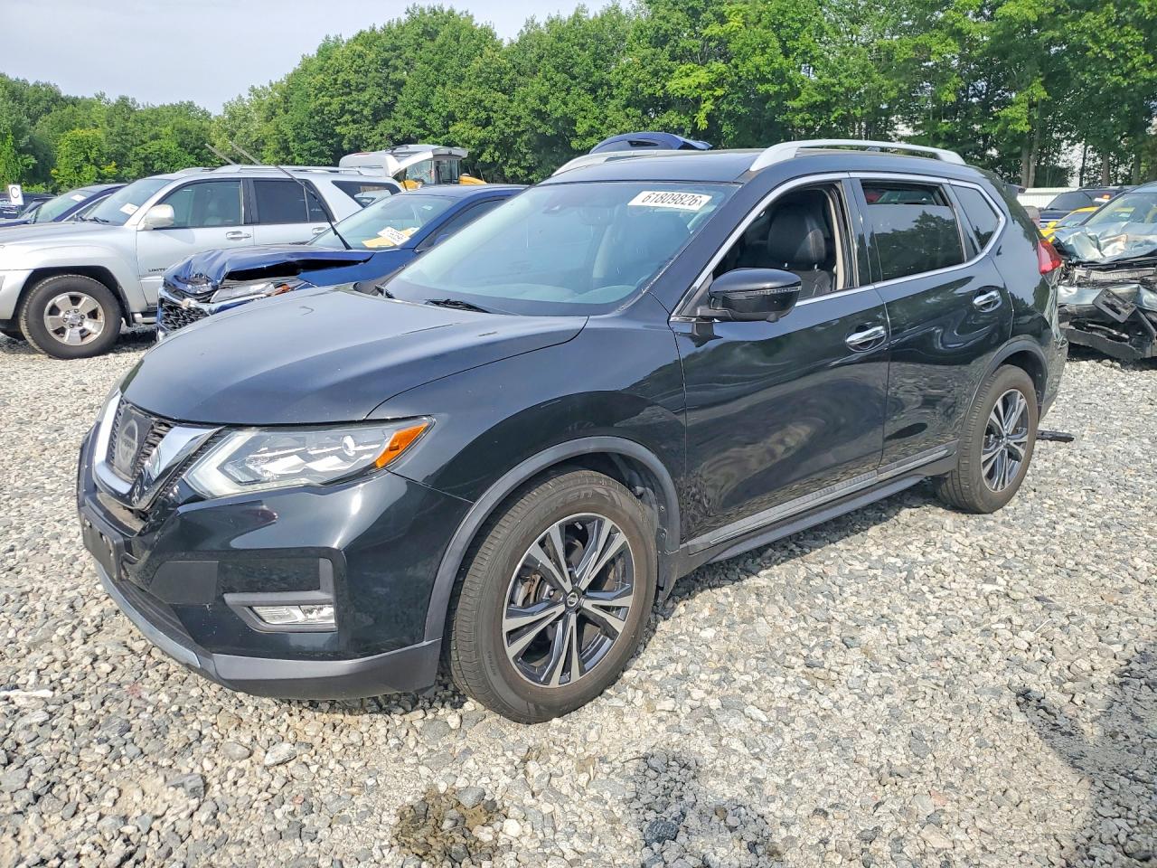 2017 NISSAN ROGUE SL