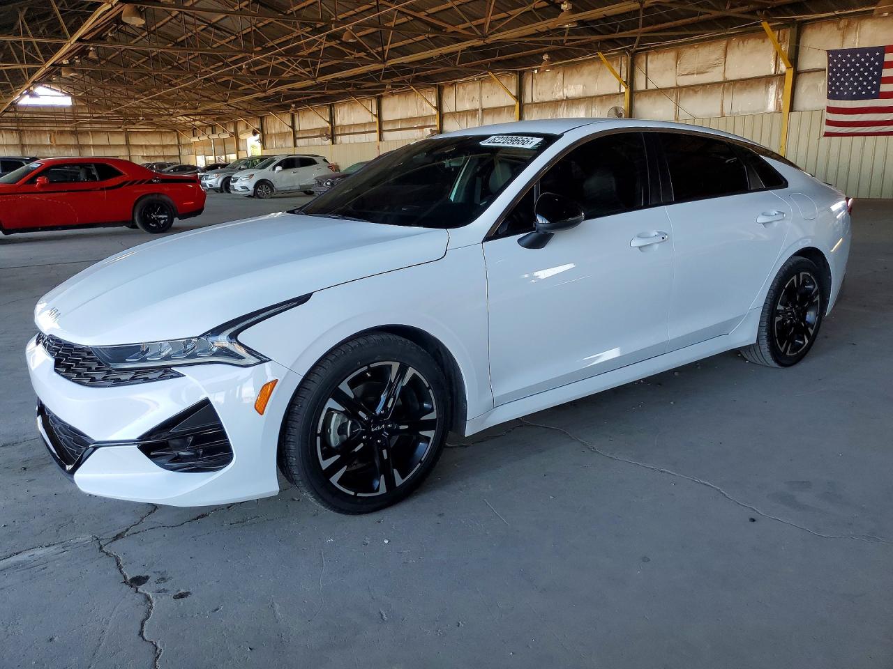 2024 KIA K5 GT LINE