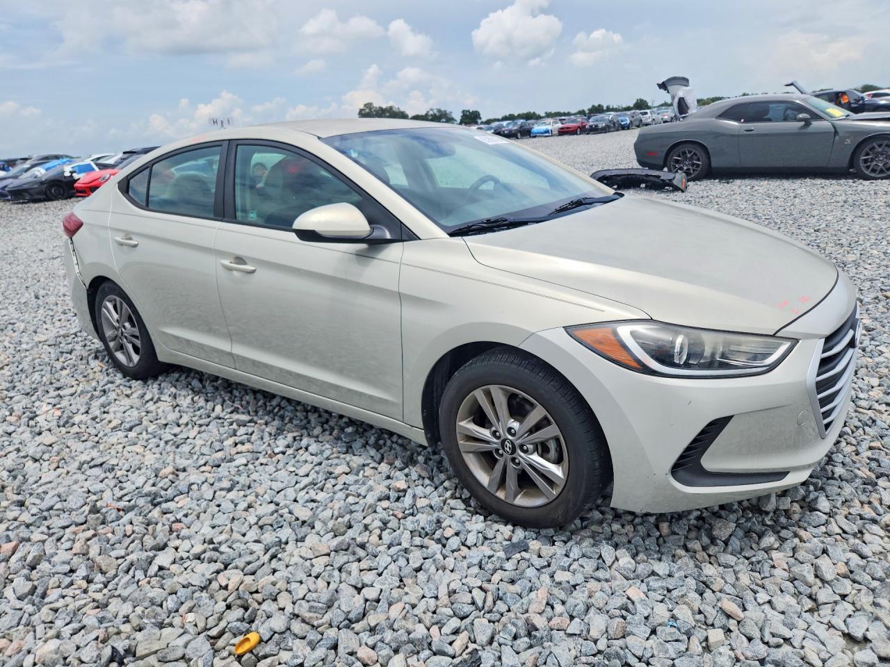 2017 HYUNDAI ELANTRA SE — снимка 4