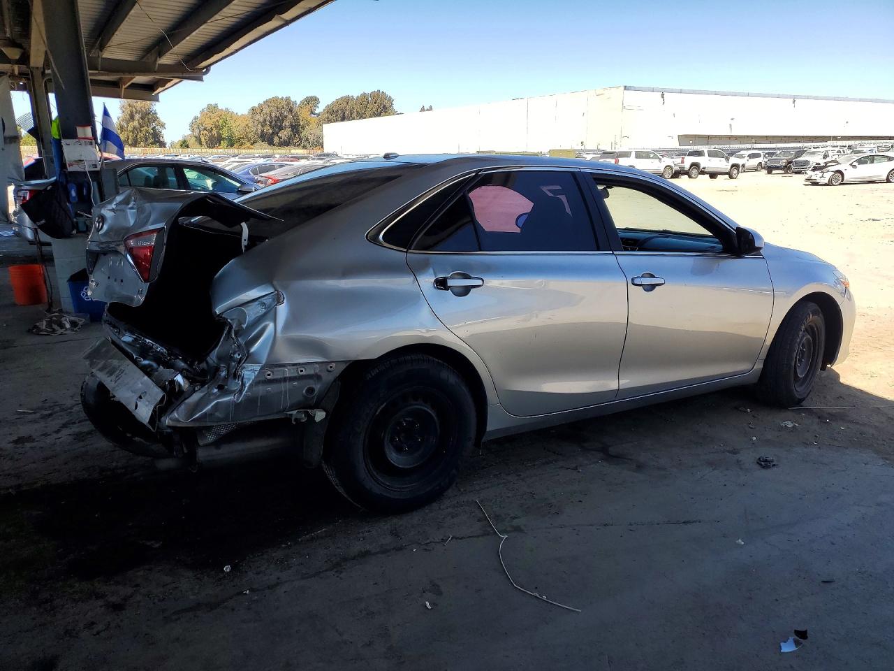2017 TOYOTA CAMRY LE — снимка 3