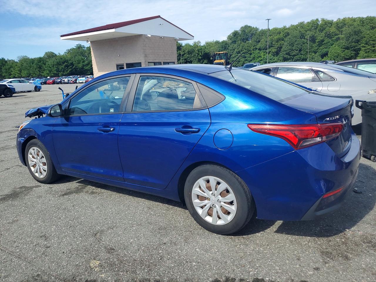 2019 HYUNDAI ACCENT SE — снимка 2