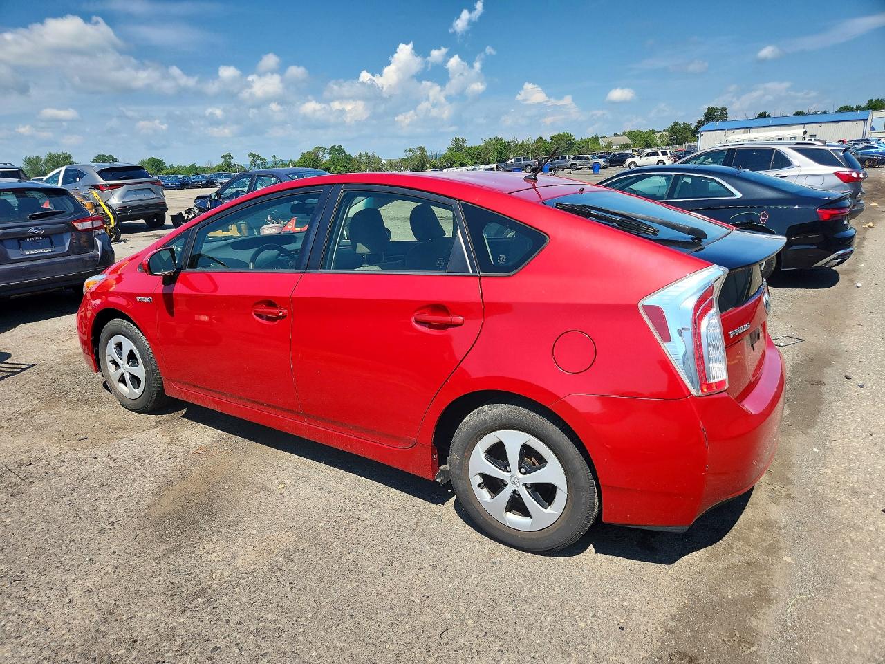 2015 TOYOTA PRIUS TWO — снимка 2