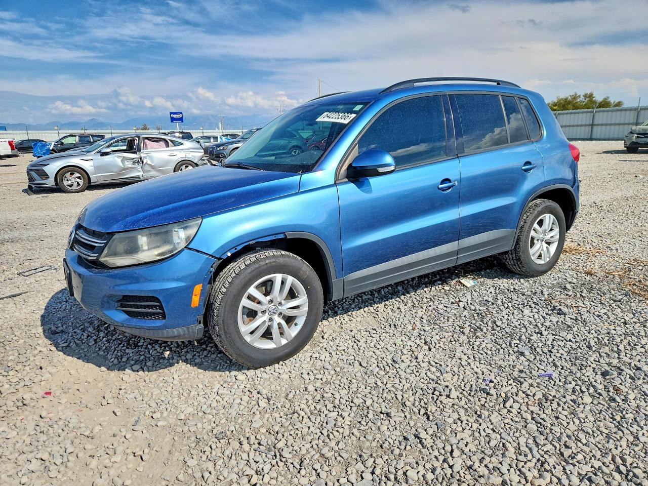 2017 VOLKSWAGEN TIGUAN S