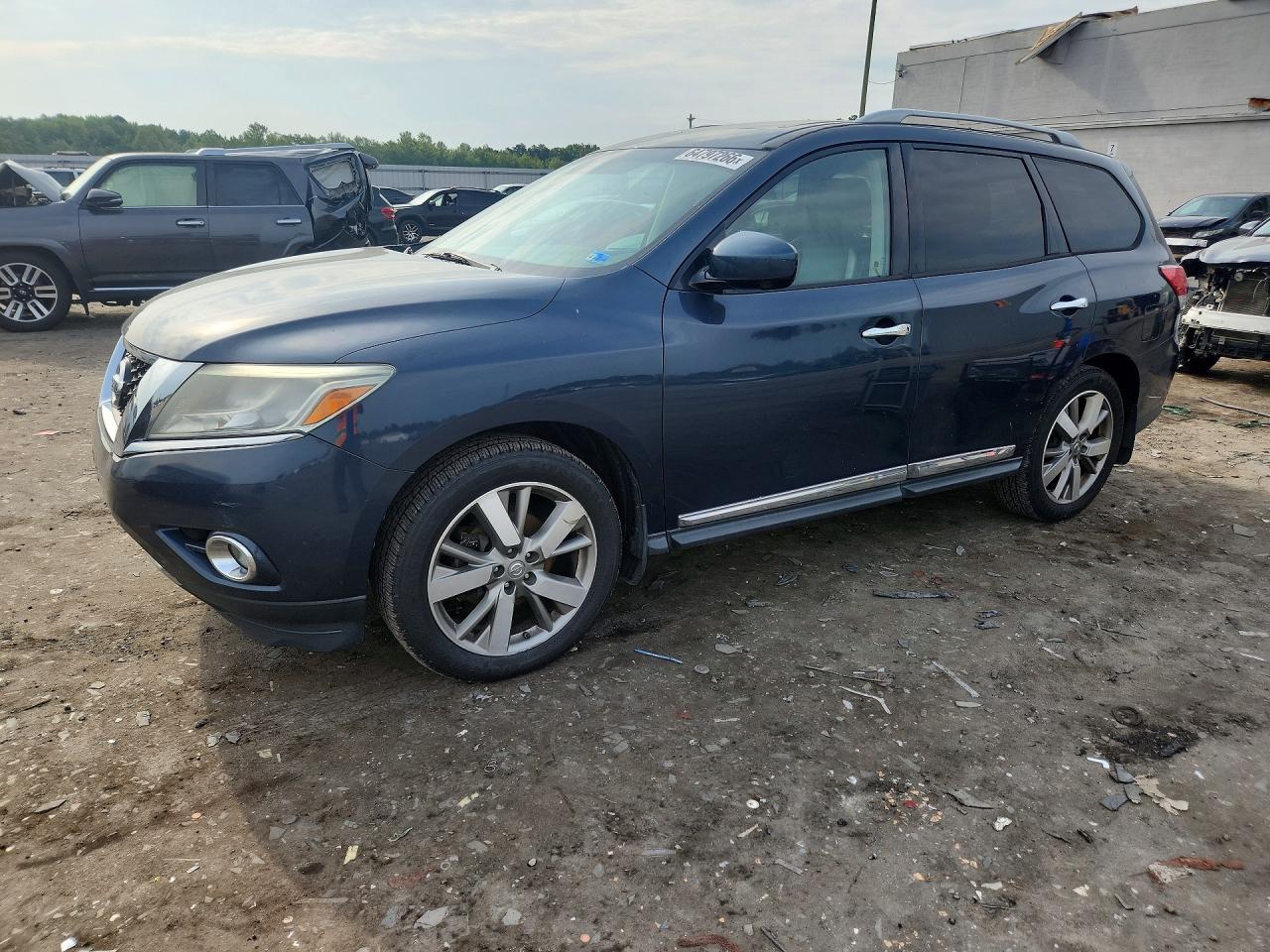 2015 NISSAN PATHFINDER