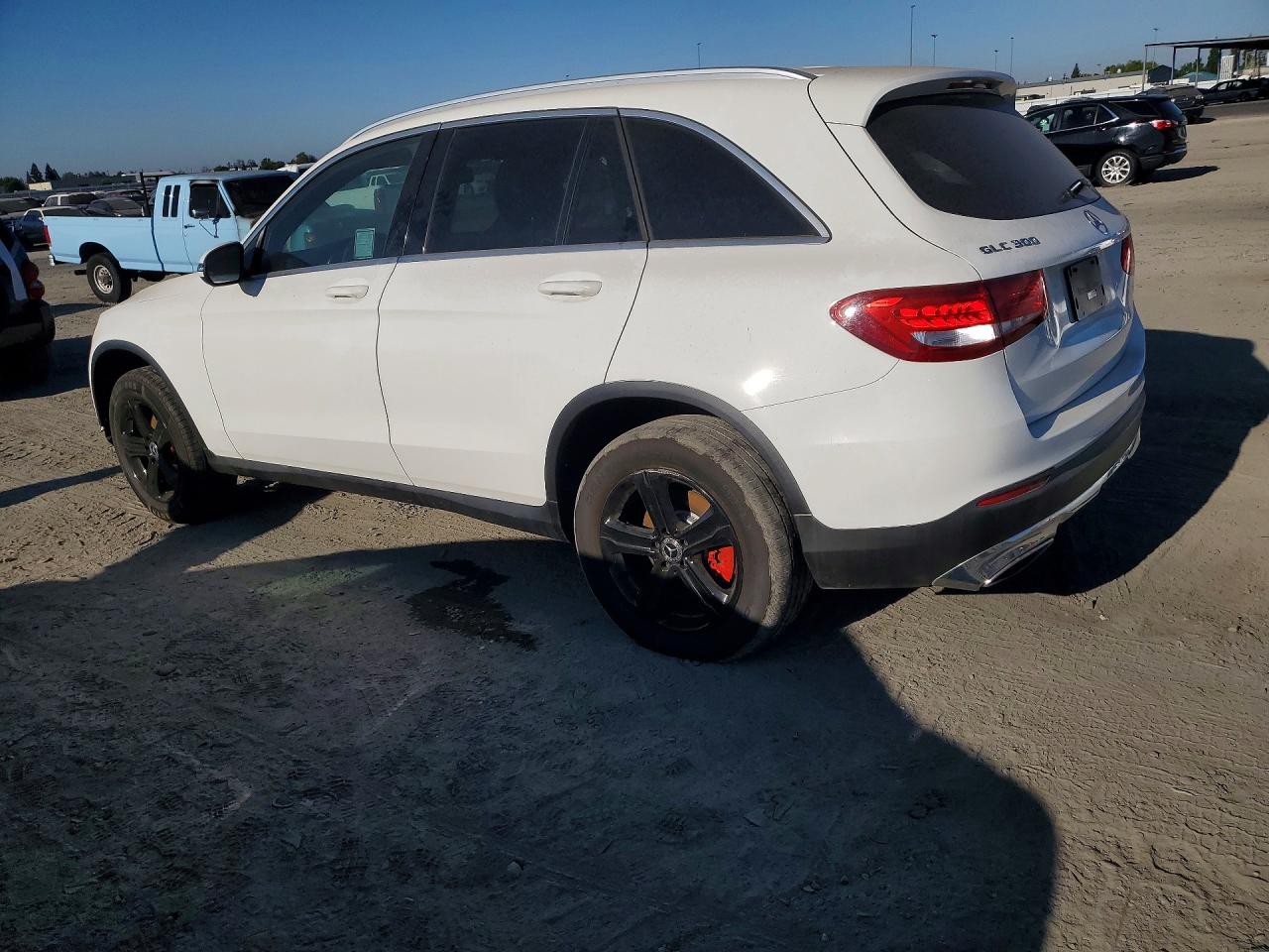 2018 MERCEDES-BENZ GLC 300 — снимка 2