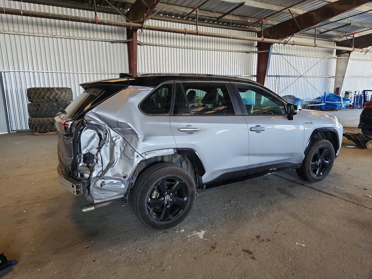 2021 TOYOTA RAV4 XSE — снимка 3