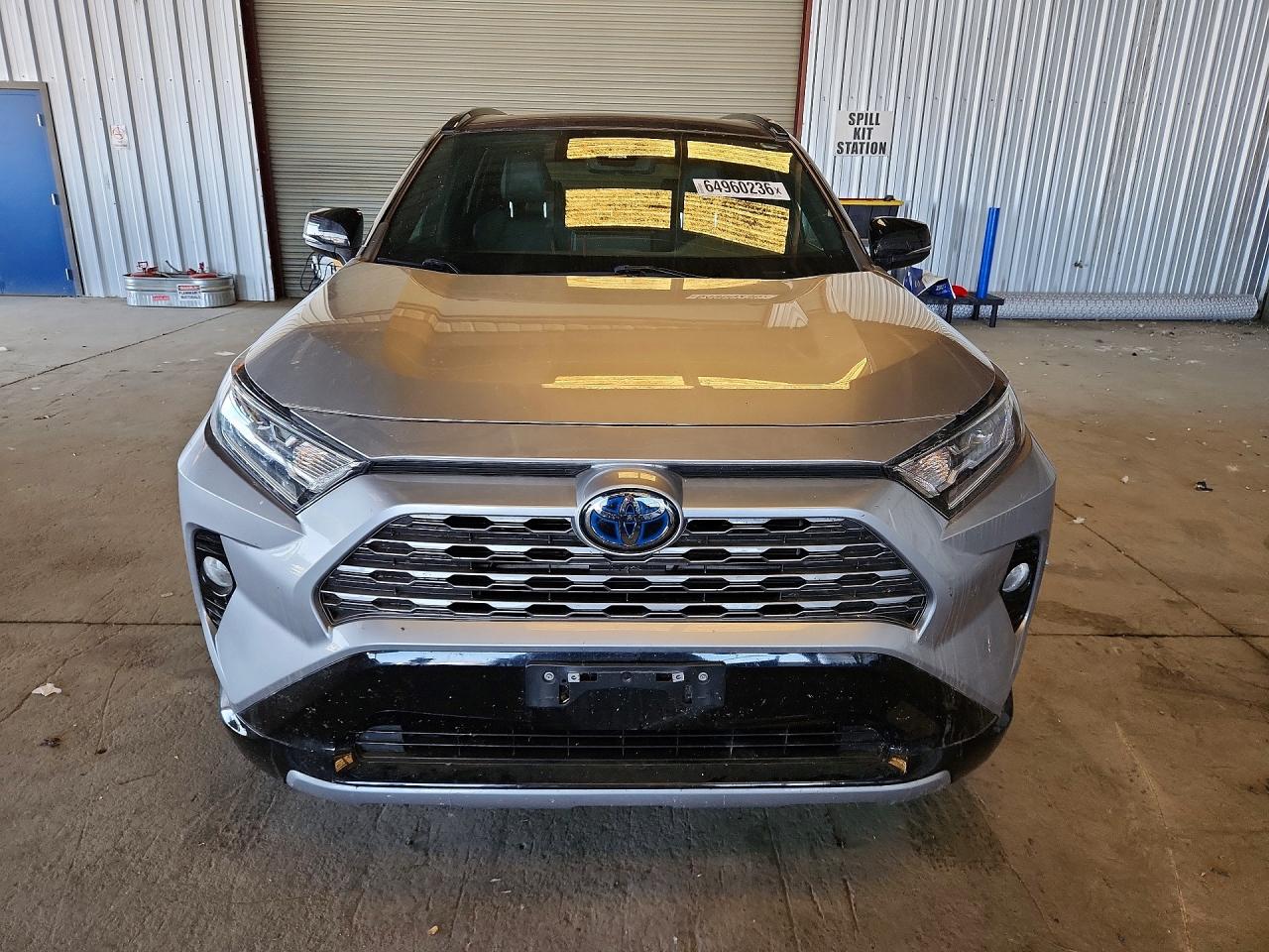 2021 TOYOTA RAV4 XSE — снимка 5