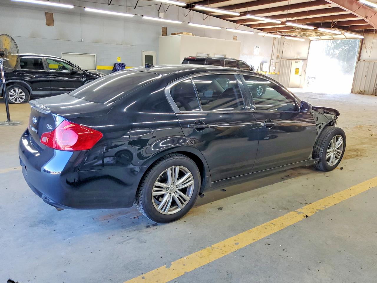 2015 INFINITI Q40 BASE — снимка 3