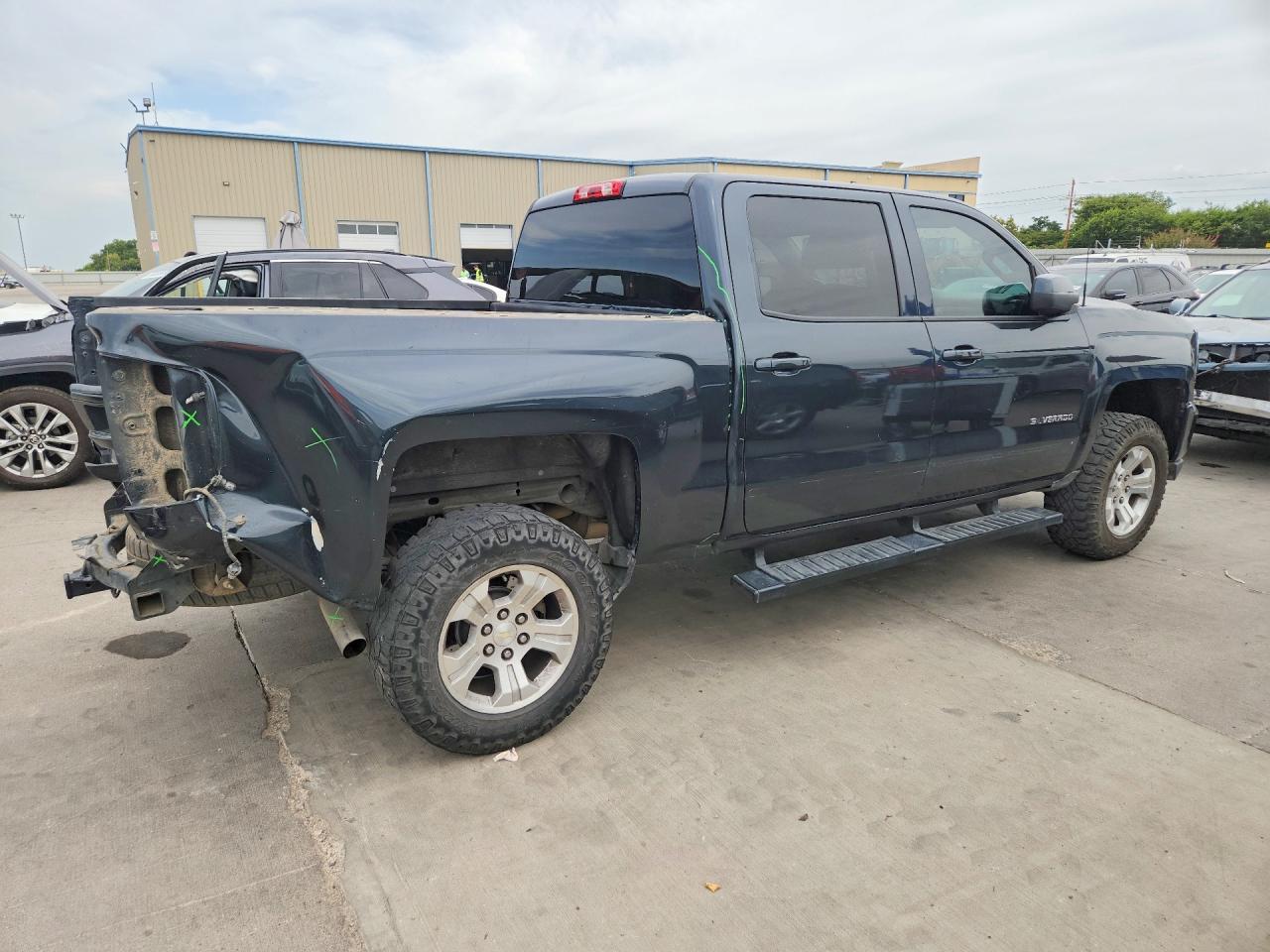 2018 CHEVROLET SILVERADO C1500 LT — снимка 3
