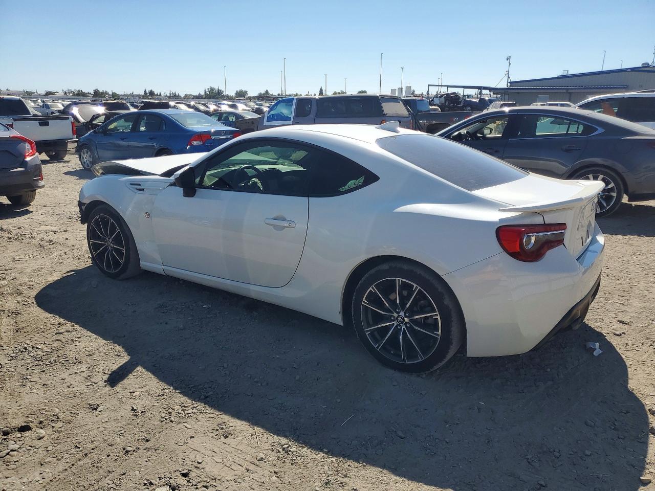 2017 TOYOTA 86 BASE — снимка 2