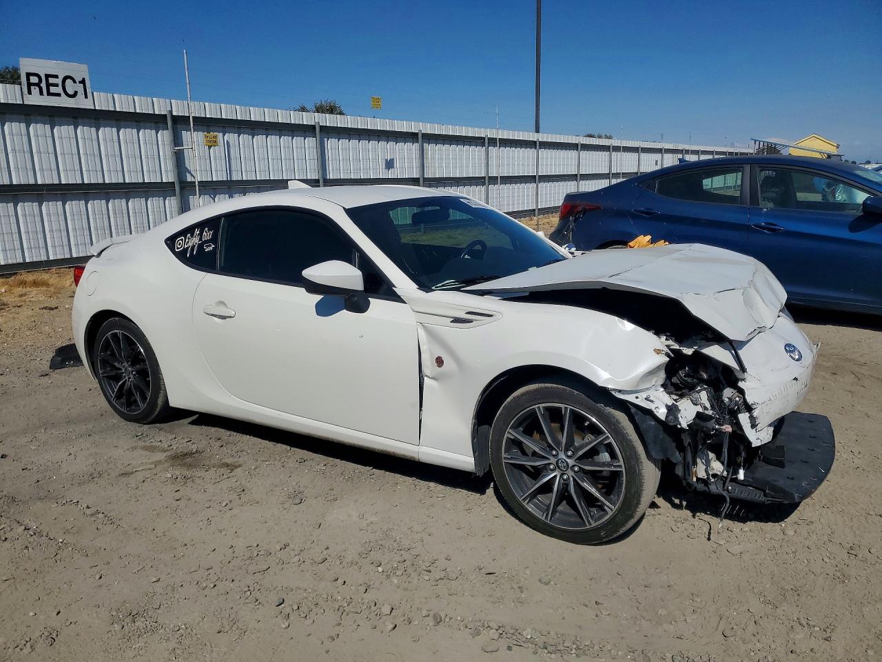 2017 TOYOTA 86 BASE — снимка 4