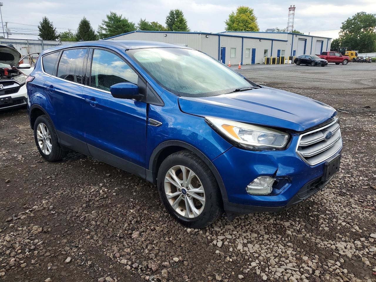 2017 FORD ESCAPE SE — снимка 4