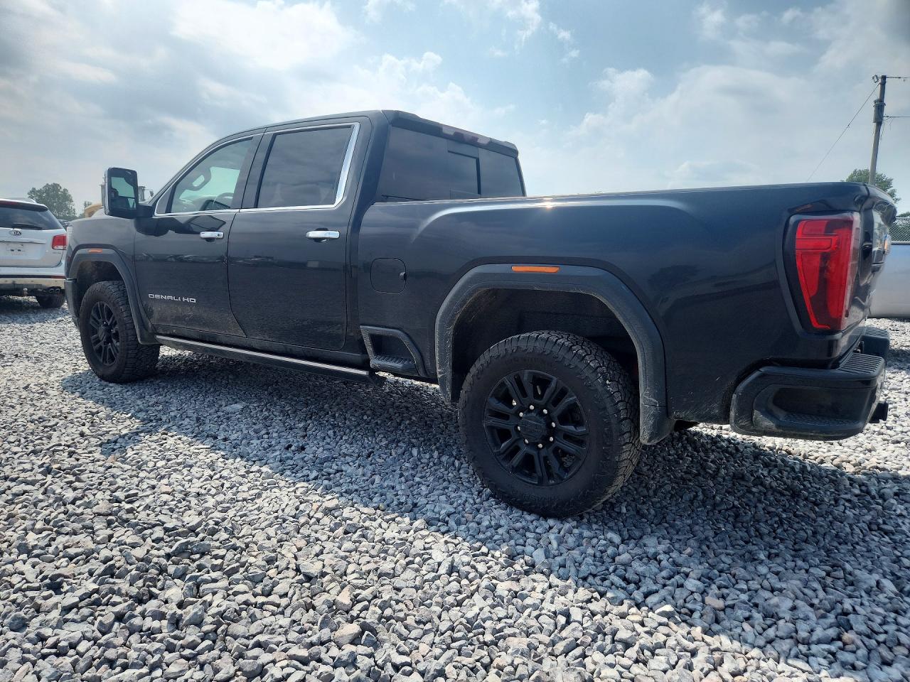 2022 GMC SIERRA K2500 DENALI — снимка 2