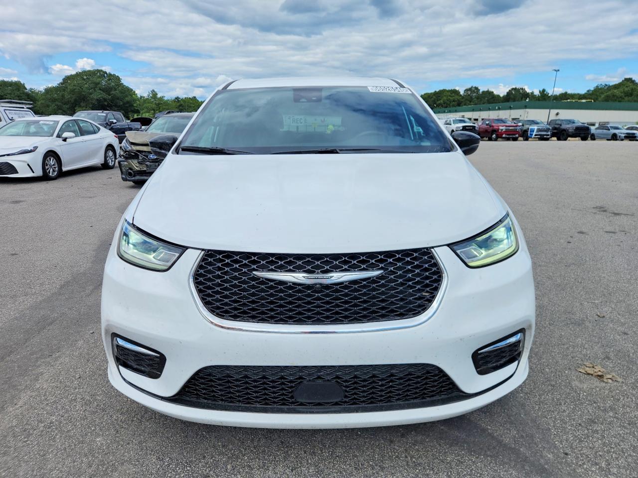 2025 CHRYSLER PACIFICA SELECT — снимка 5