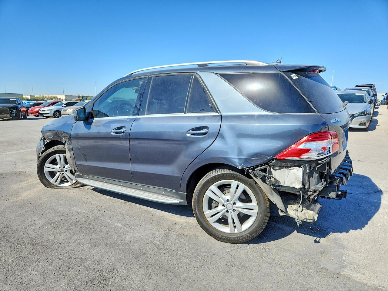 2013 MERCEDES-BENZ ML 350 4MATIC — снимка 2