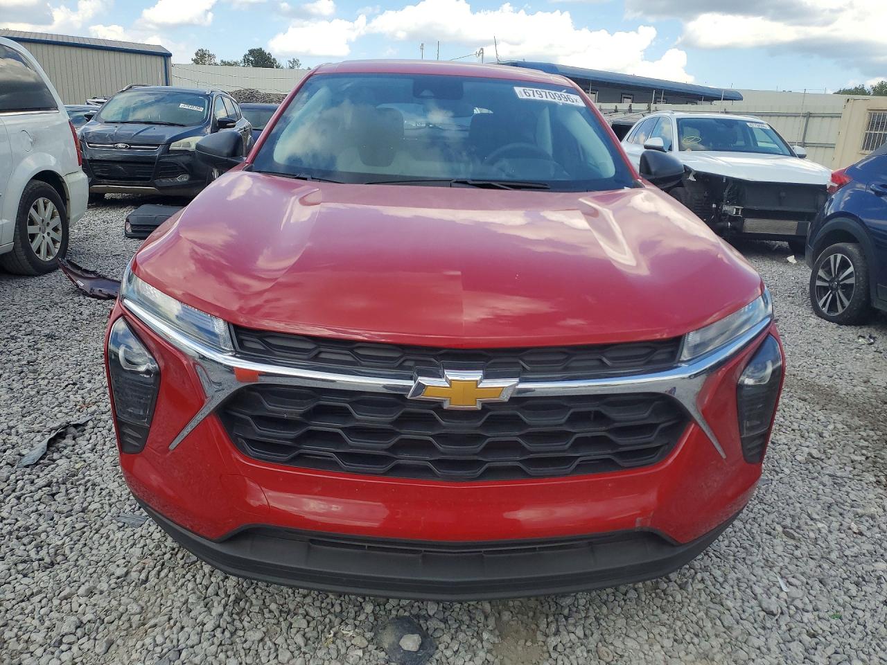 2026 CHEVROLET TRAX LS — снимка 5