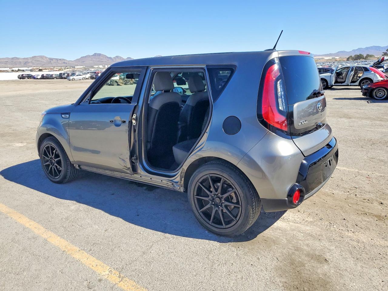 2016 KIA SOUL + — снимка 2