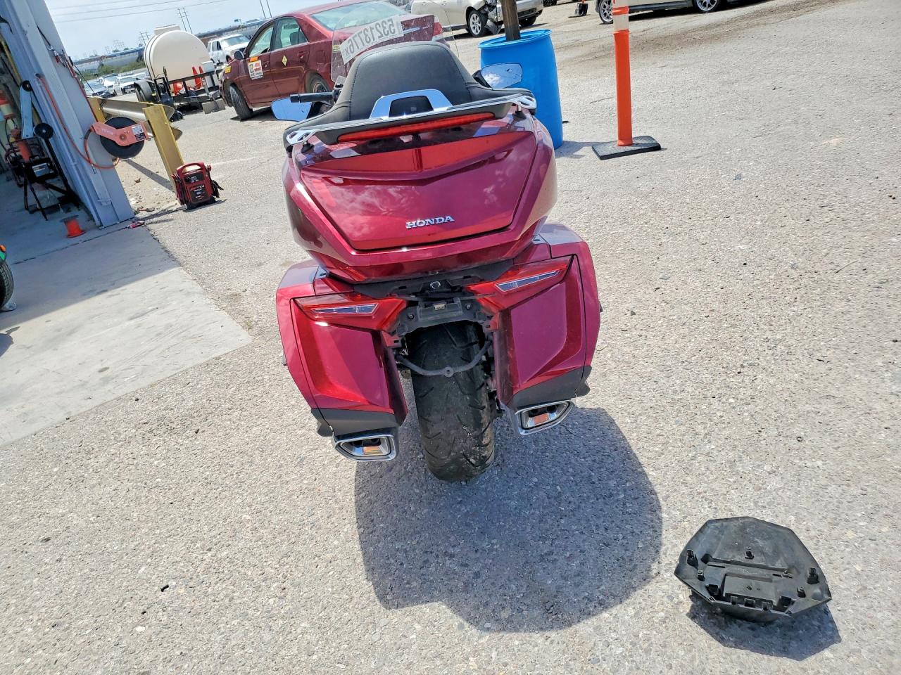2018 HONDA GL1800 D — снимка 4