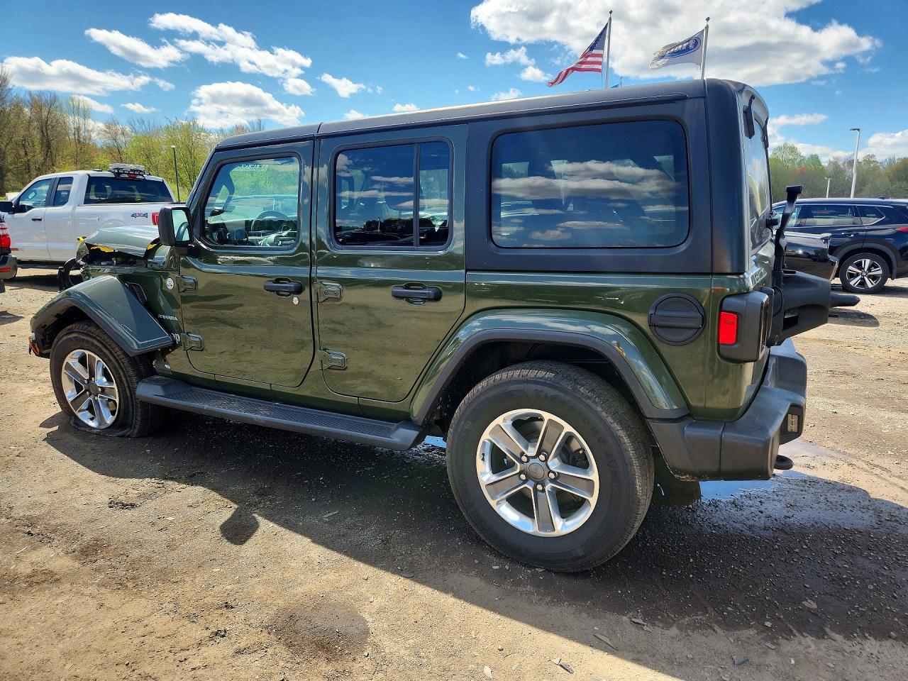 2021 JEEP WRANGLER UNLIMITED SAHARA — снимка 2