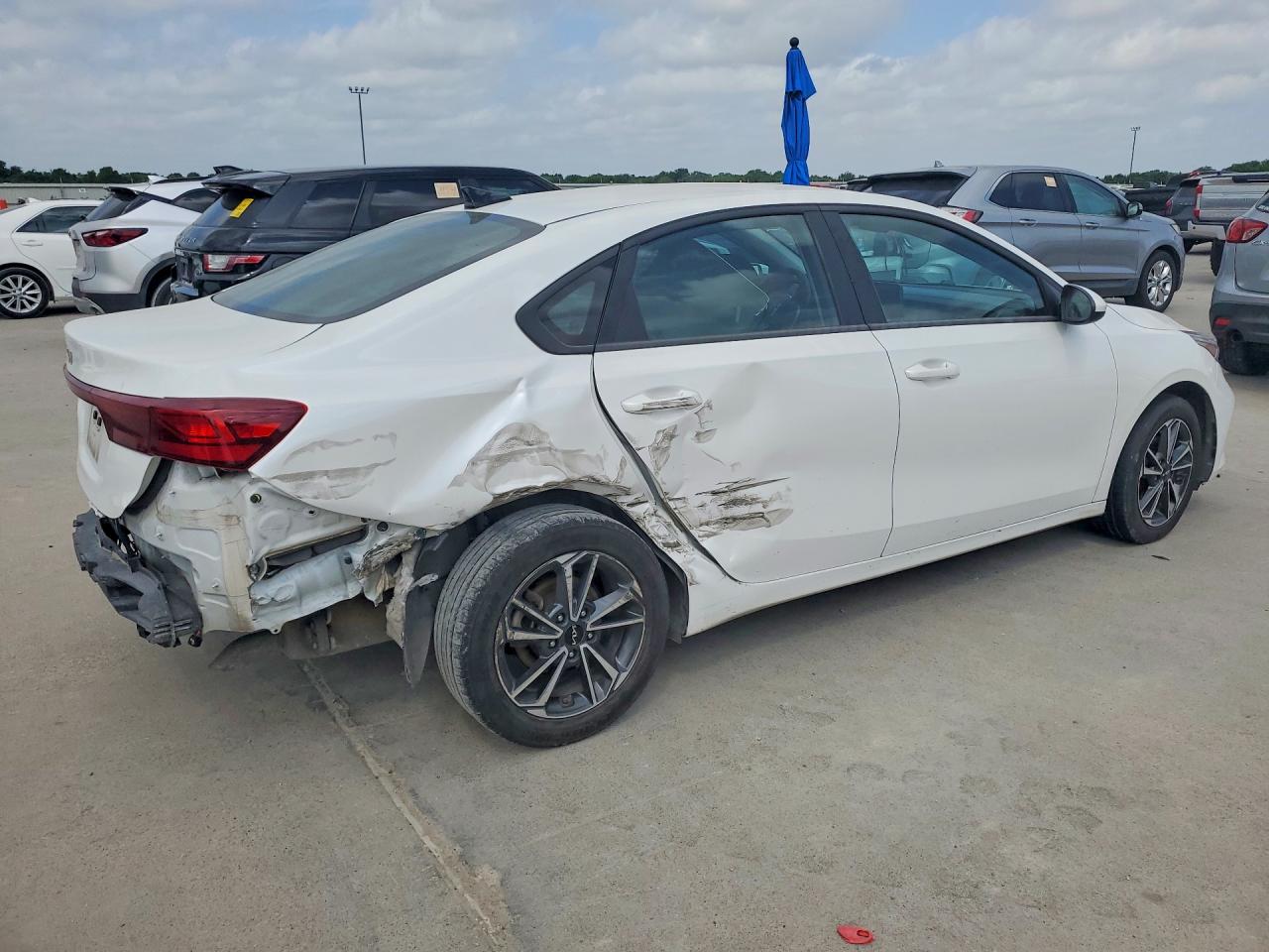 2023 KIA FORTE LXS — снимка 3