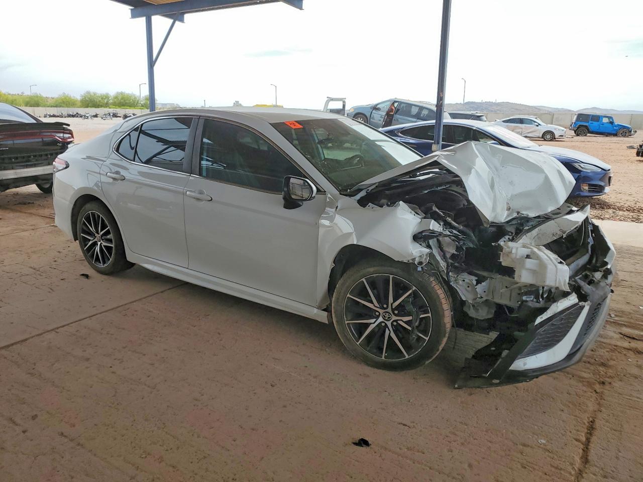 2023 TOYOTA CAMRY SE — снимка 4