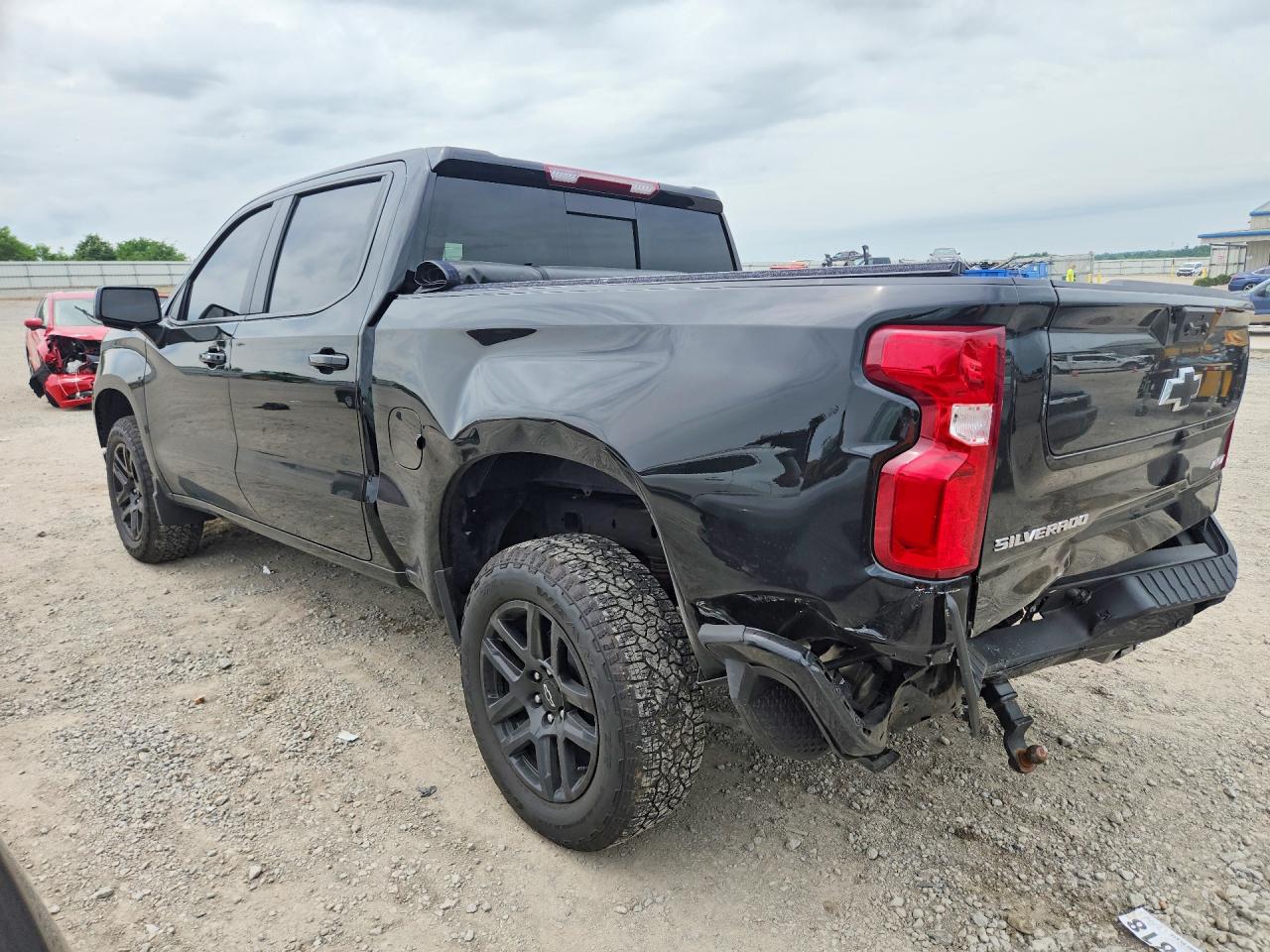 2025 CHEVROLET SILVERADO K1500 RST — снимка 2