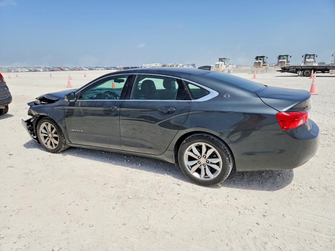 2019 CHEVROLET IMPALA LT — снимка 2