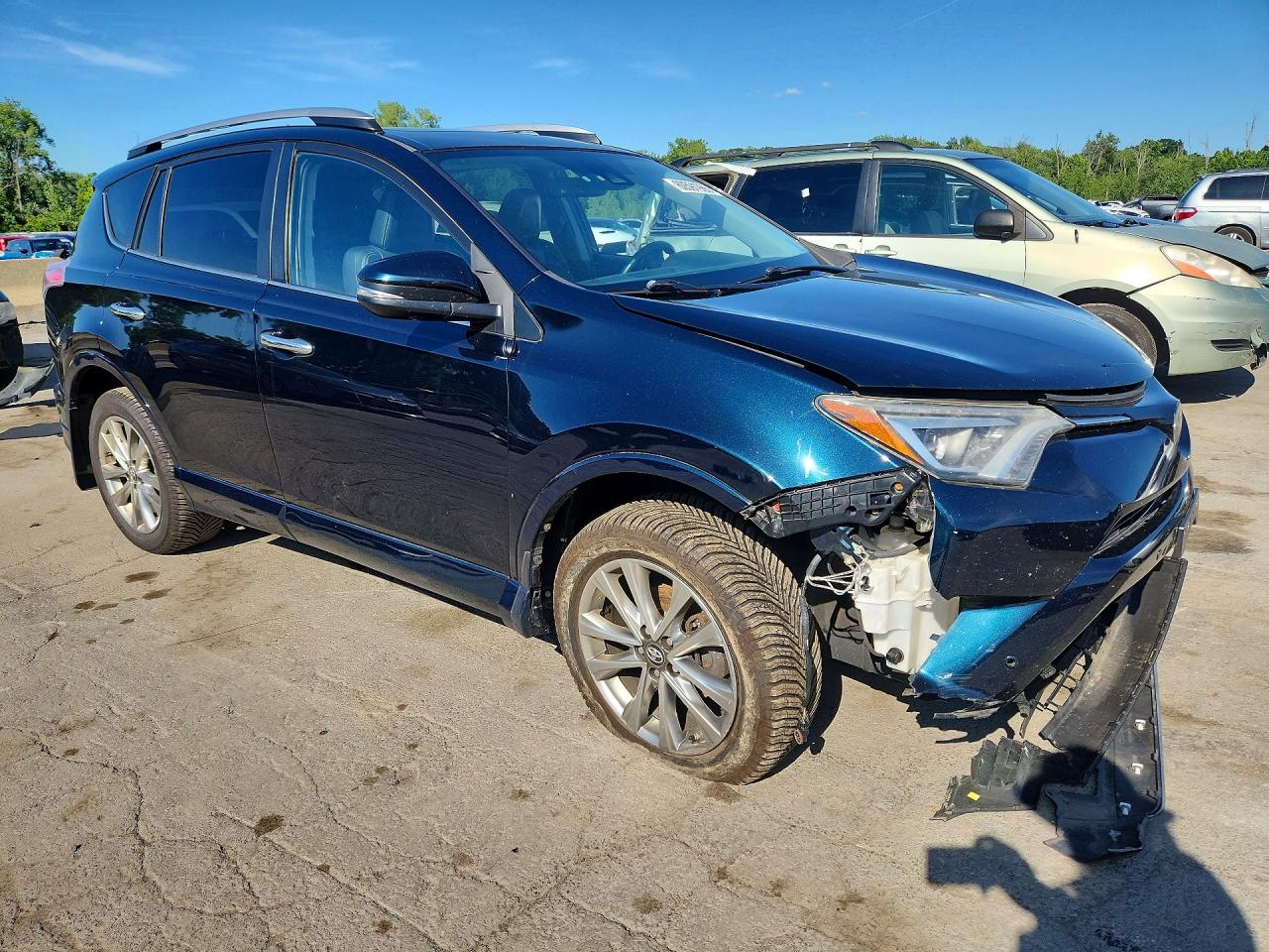 2017 TOYOTA RAV4 PLATINUM — снимка 4