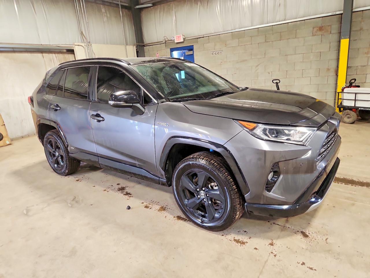2021 TOYOTA RAV4 XSE — снимка 4