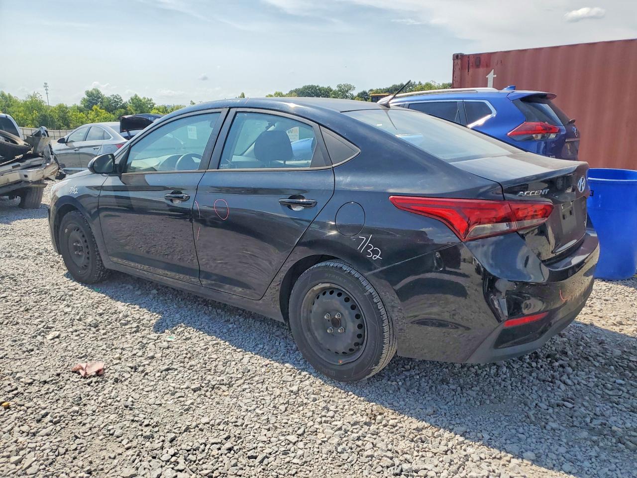 2018 HYUNDAI ACCENT SE — снимка 2