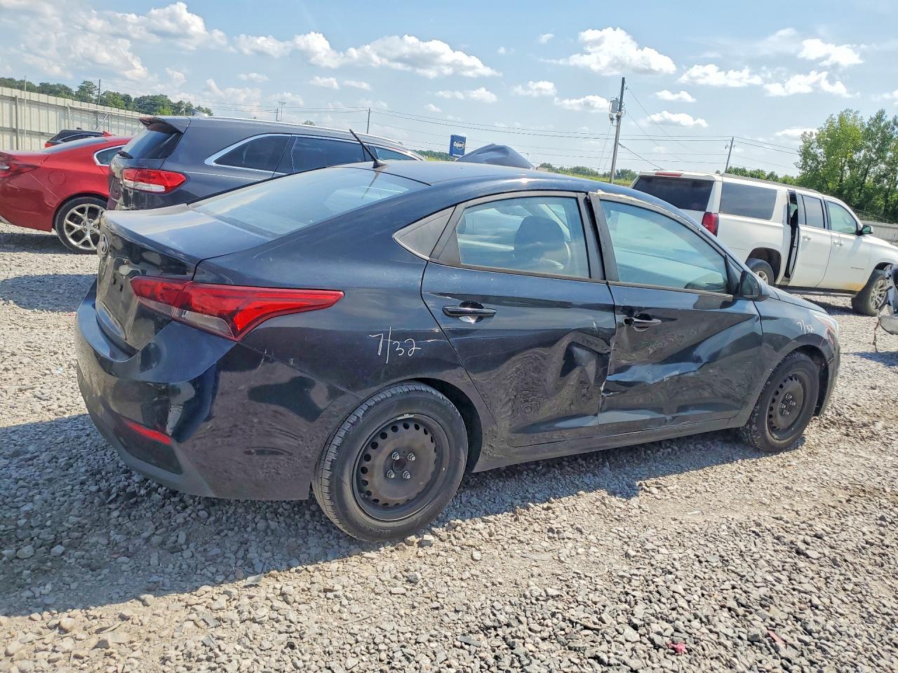 2018 HYUNDAI ACCENT SE — снимка 3