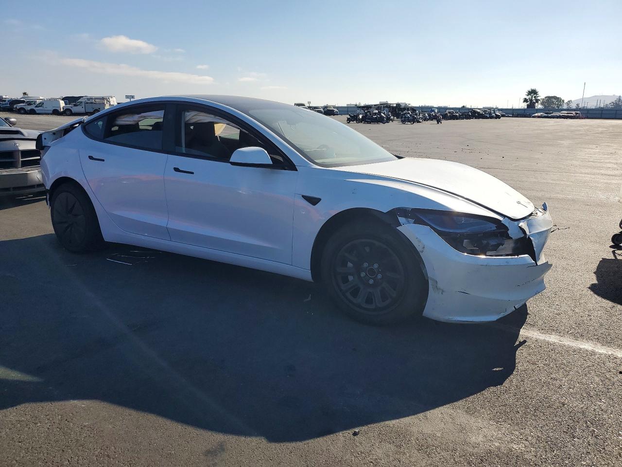2026 TESLA MODEL 3 — снимка 4