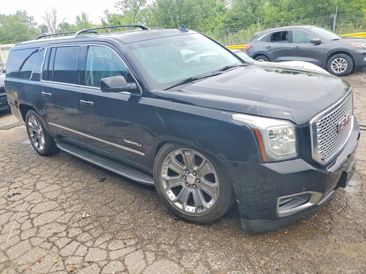 2016 GMC YUKON XL DENALI — снимка 4