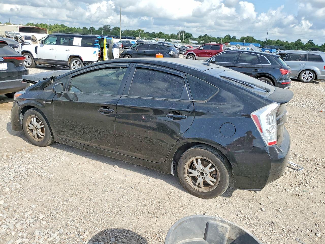2016 TOYOTA PRIUS III — снимка 2