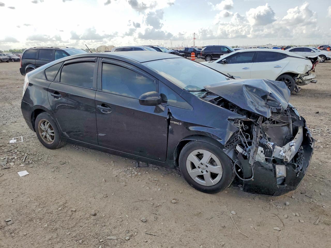 2016 TOYOTA PRIUS III — снимка 4
