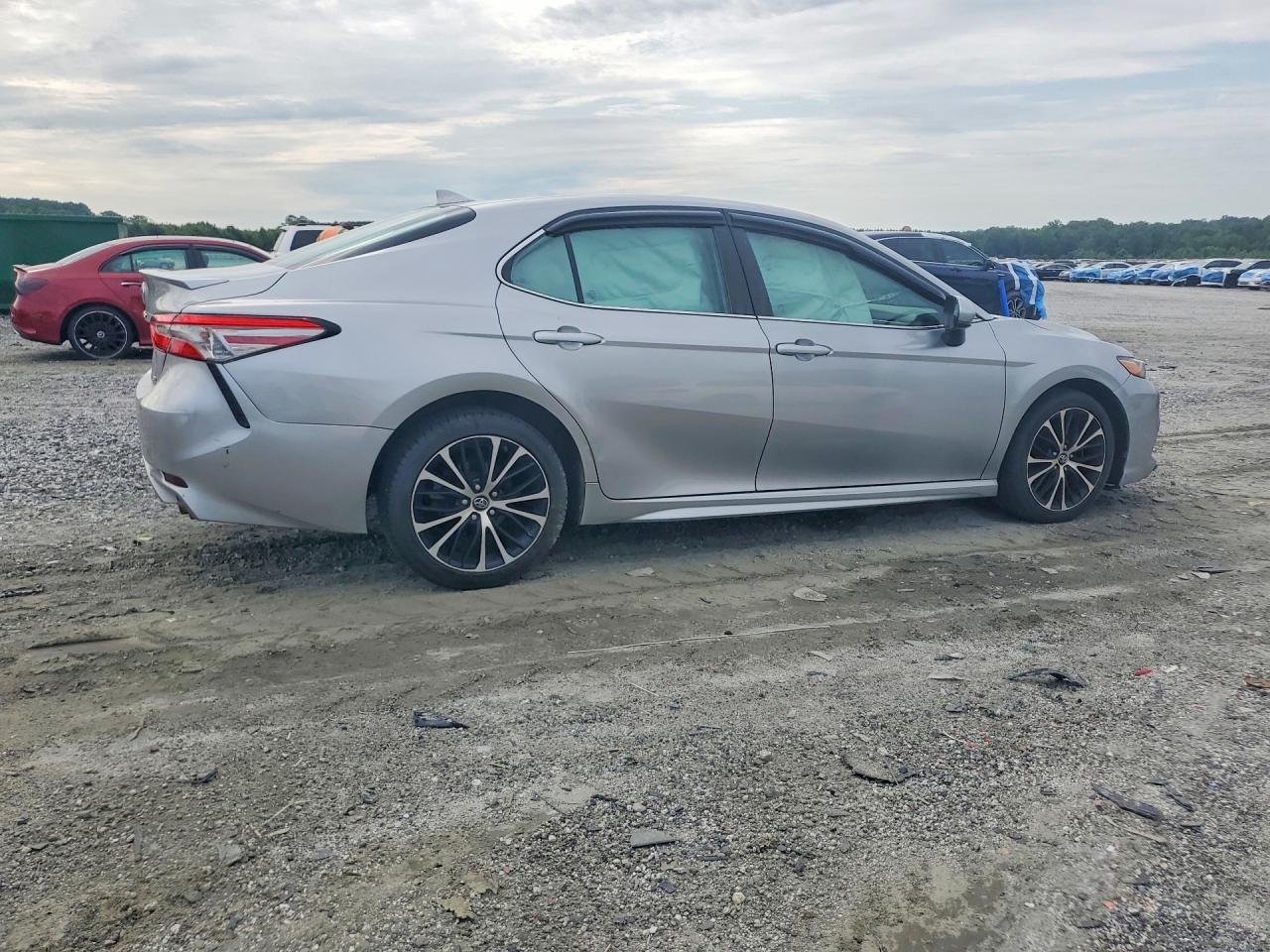 2019 TOYOTA CAMRY SE — снимка 3