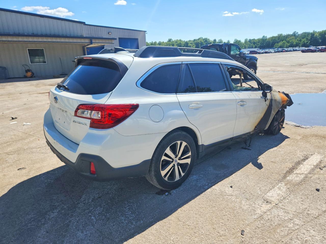 2019 SUBARU OUTBACK 2.5I LIMITED — снимка 3