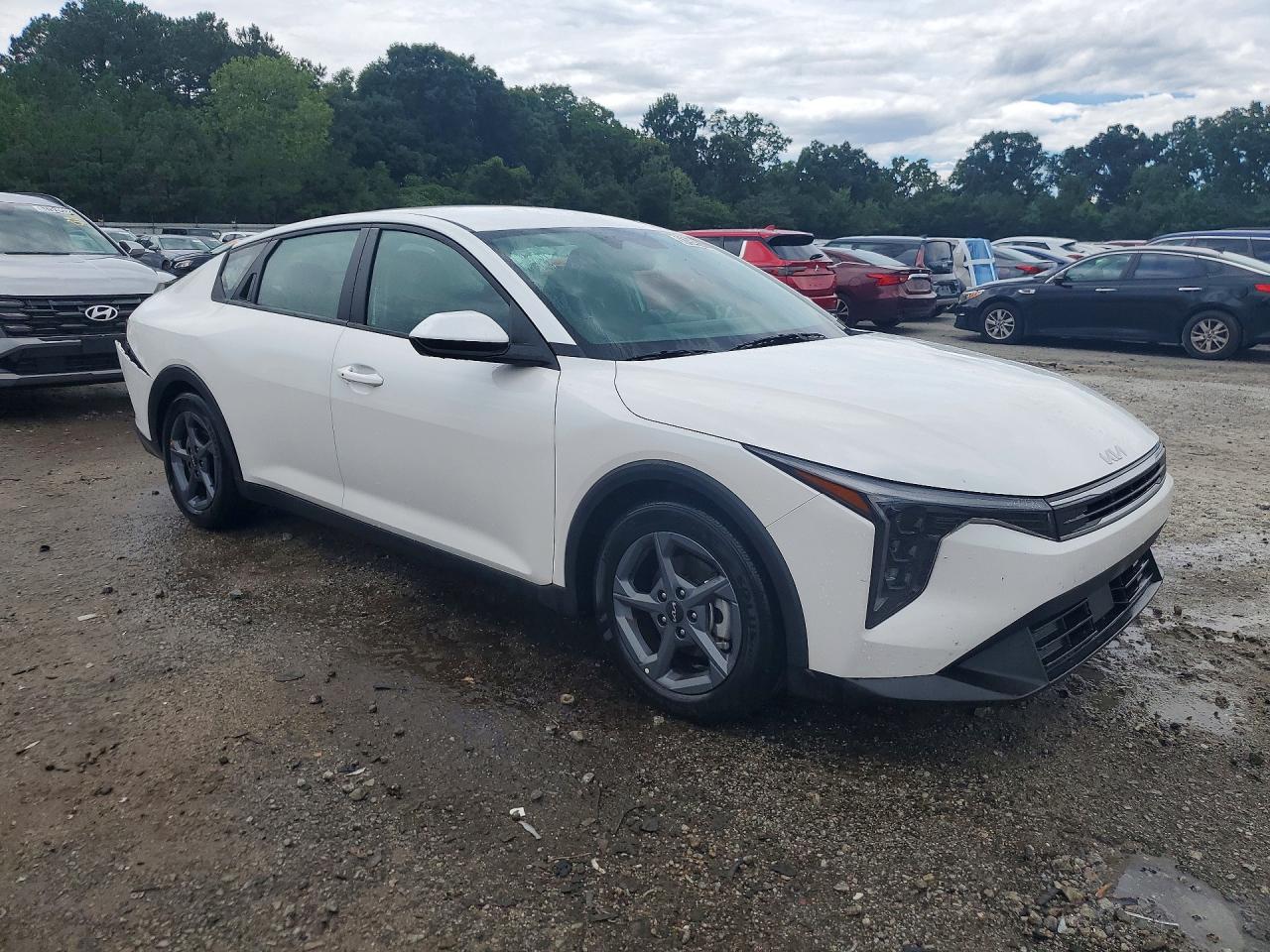 2026 KIA K4 LXS — снимка 4