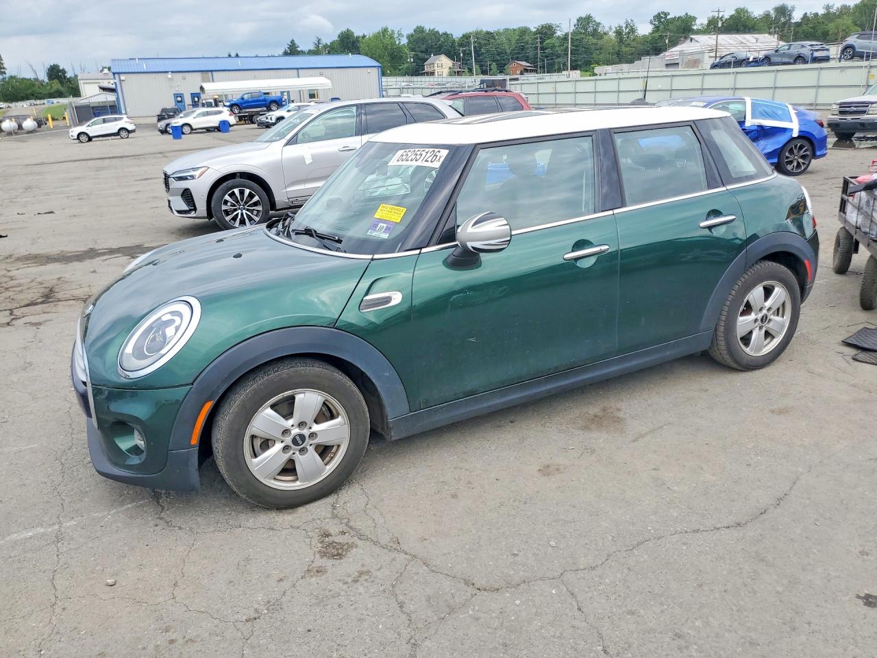 2015 MINI COOPER
