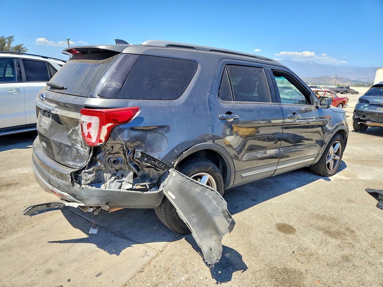 2016 FORD EXPLORER XLT — снимка 3