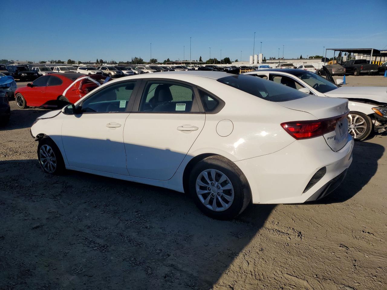 2023 KIA FORTE LX — снимка 2