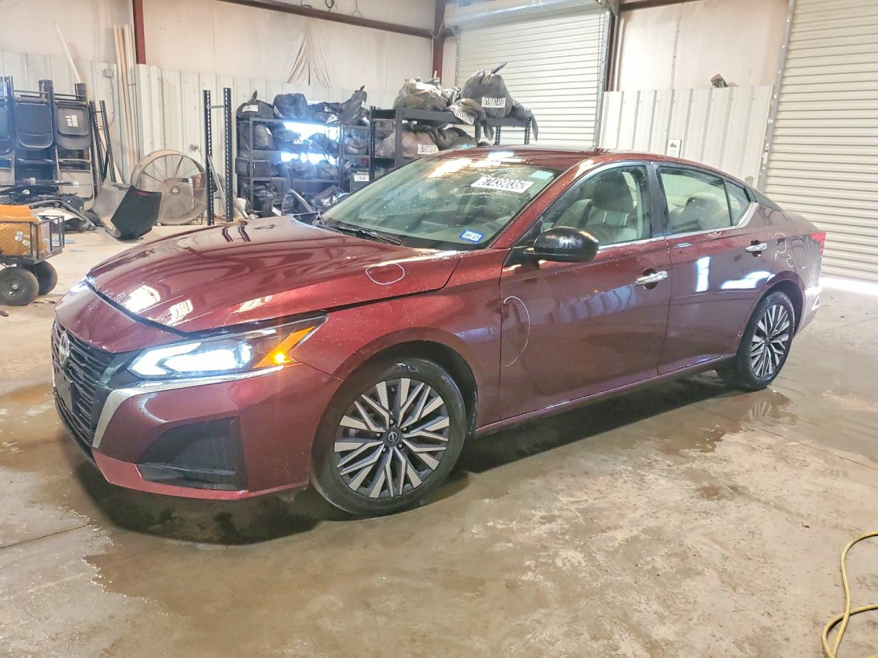 2025 NISSAN ALTIMA SV