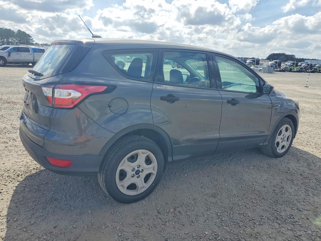 2018 FORD ESCAPE S — снимка 3