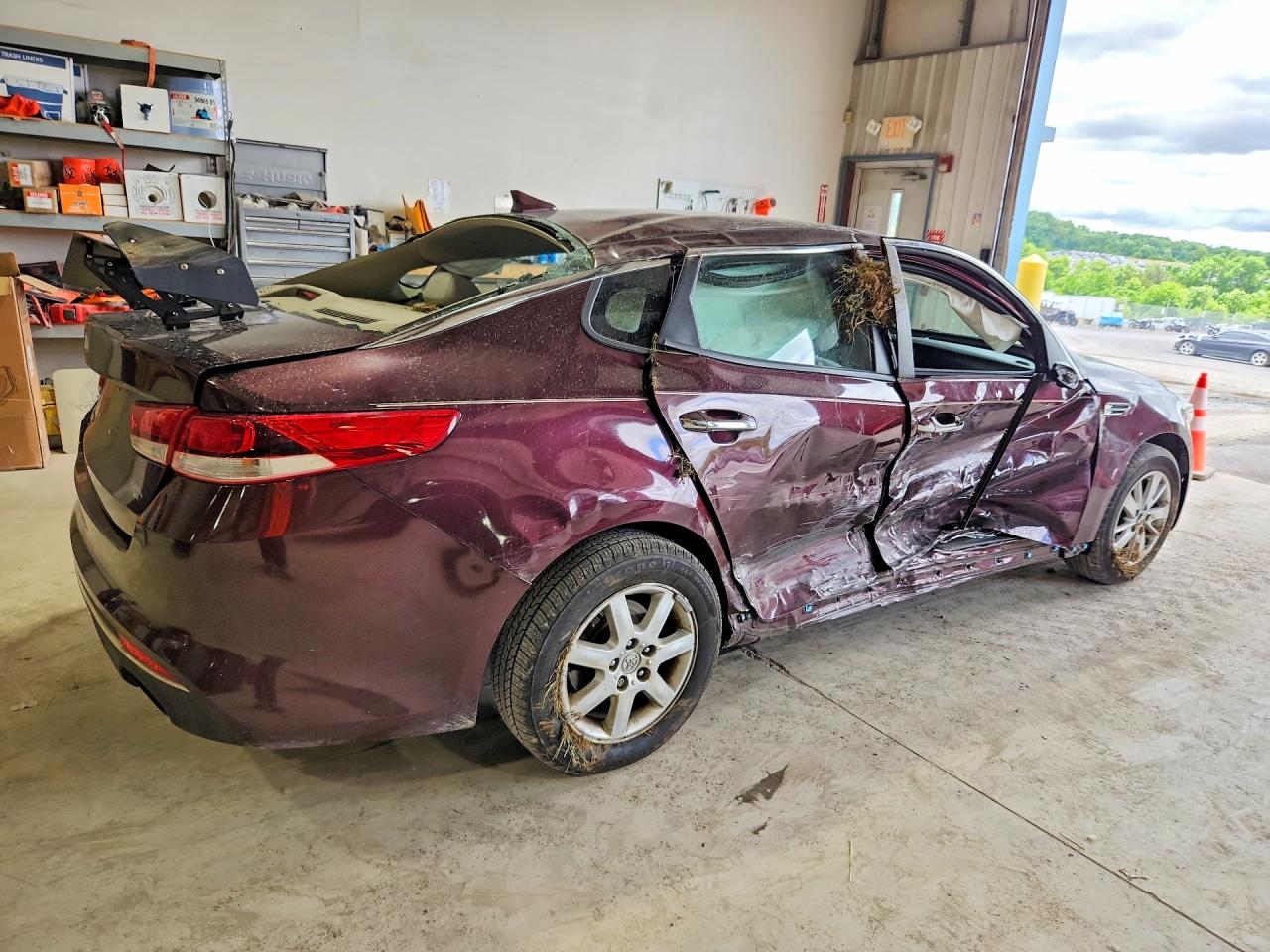 2017 KIA OPTIMA LX — снимка 3