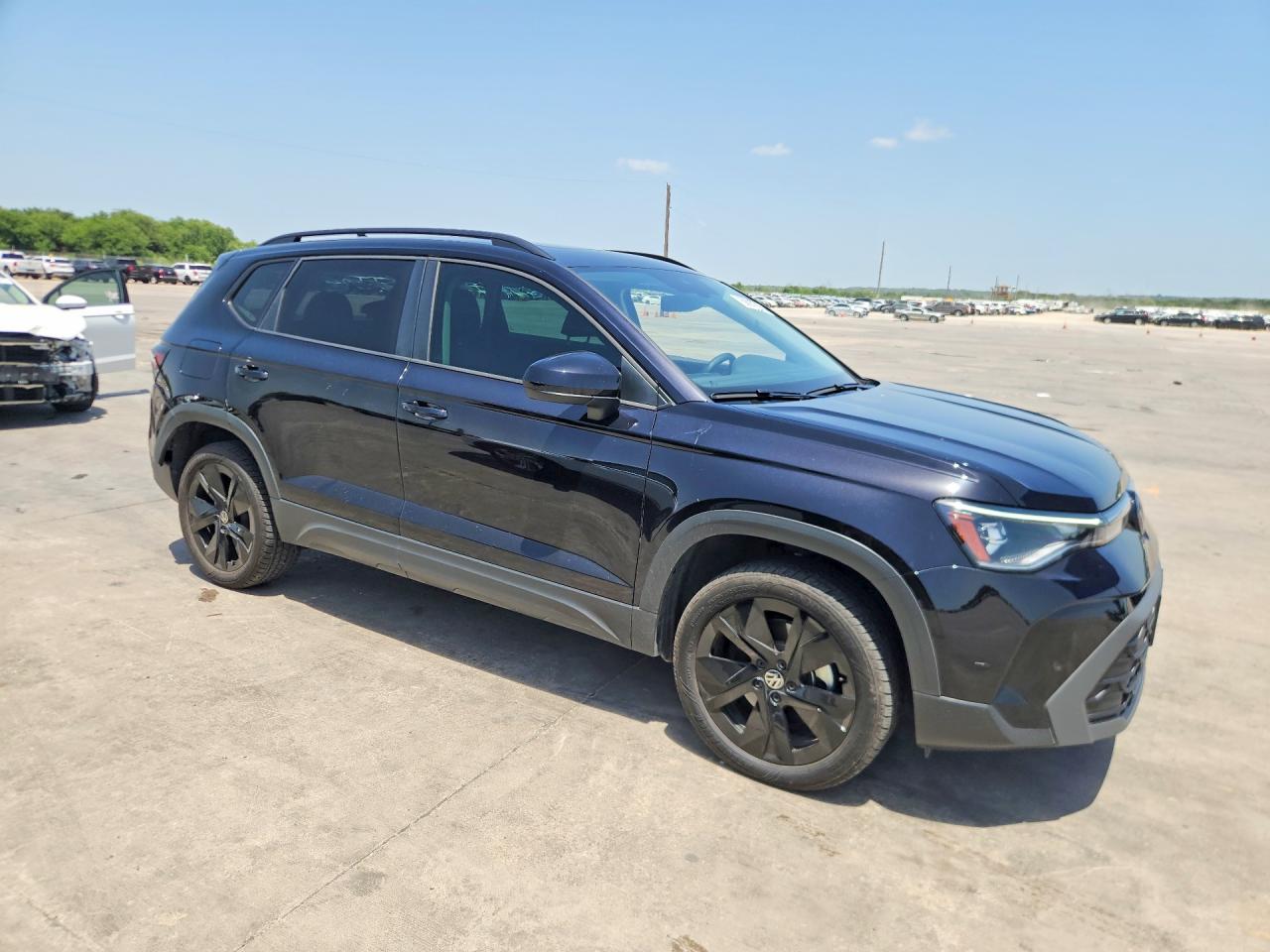 2025 VOLKSWAGEN TAOS SE BLACK — снимка 4